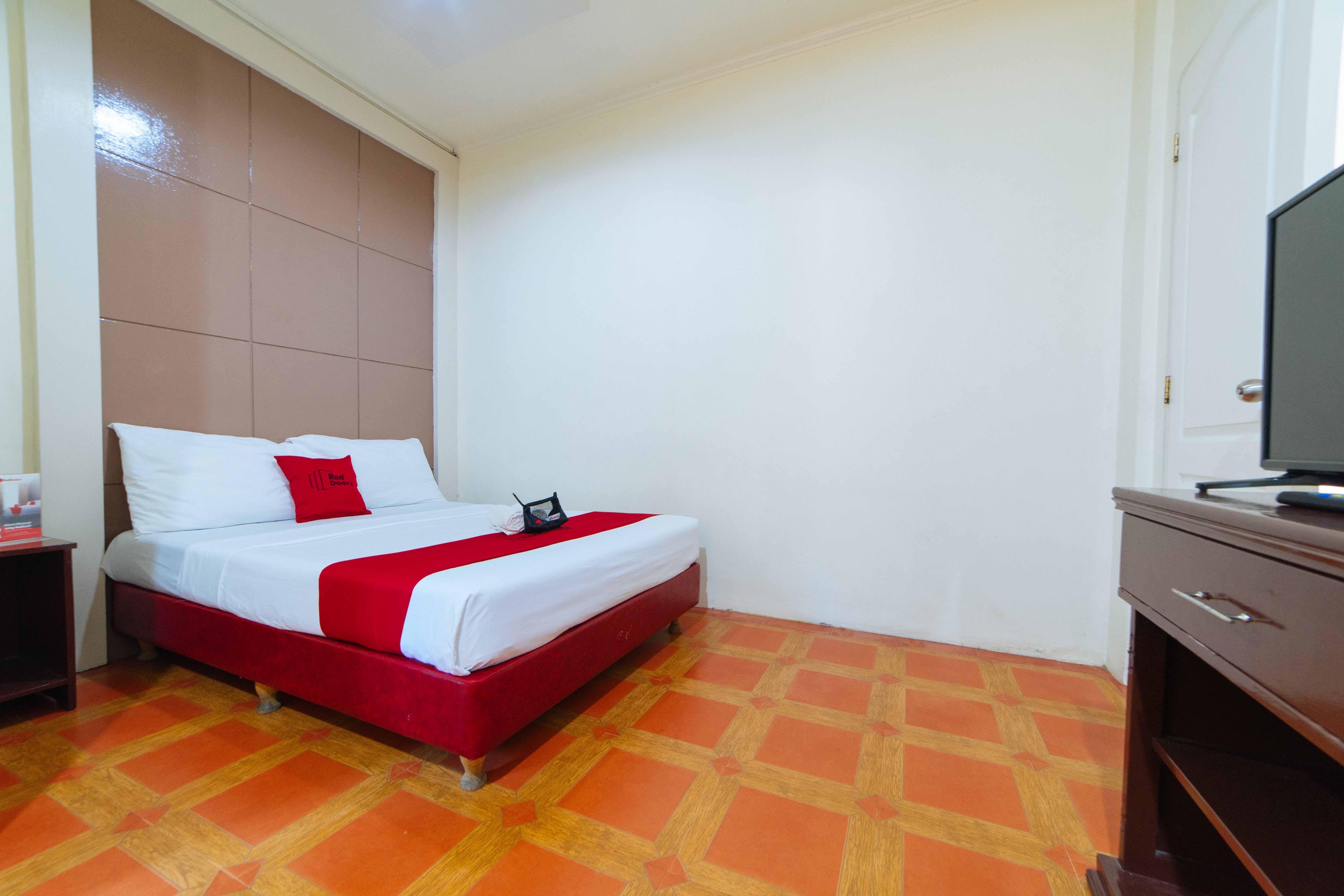 Reddoorz Near Walking Street Angeles City Exterior foto